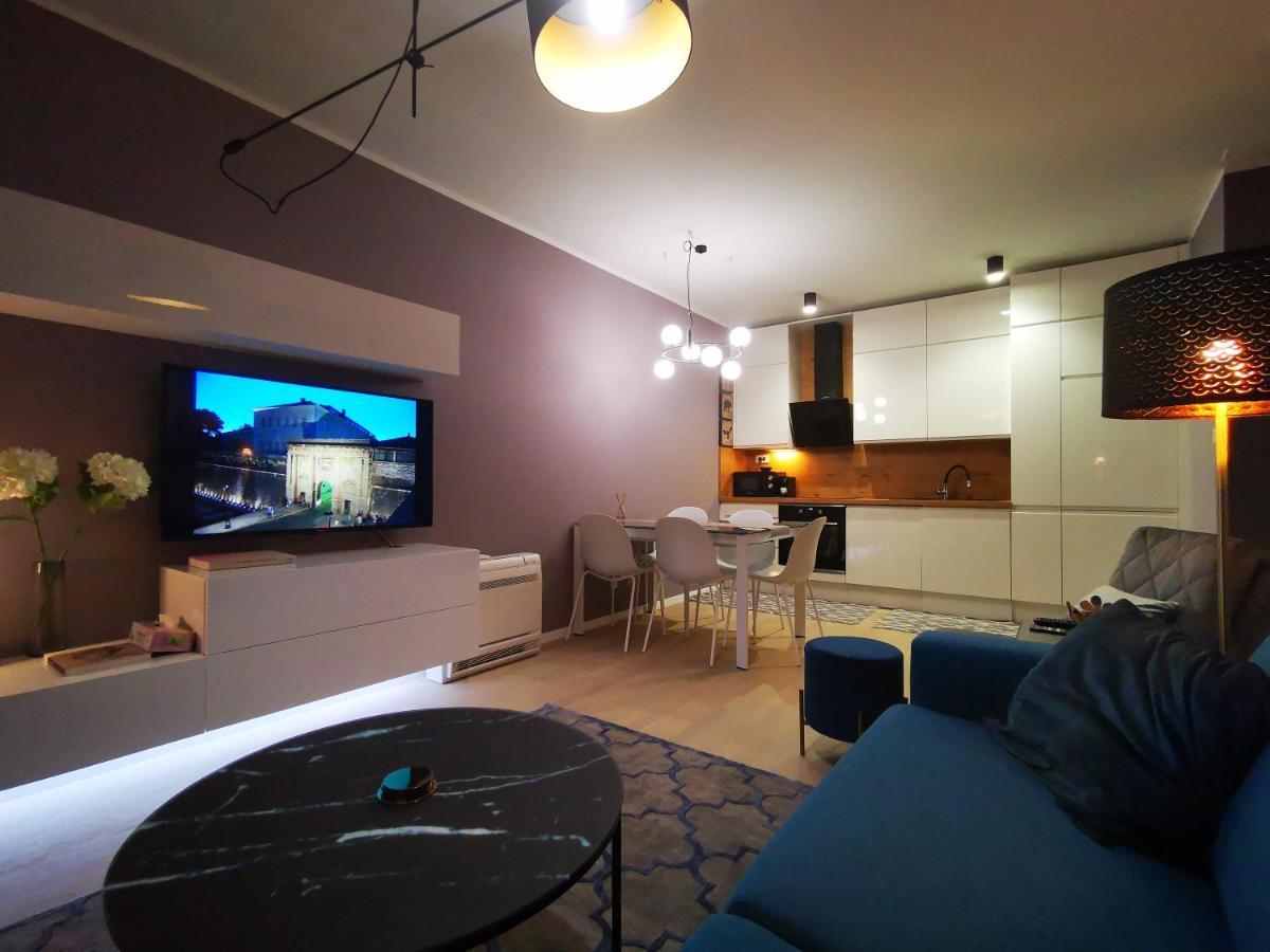 Ambassador Apartment Zára Kültér fotó